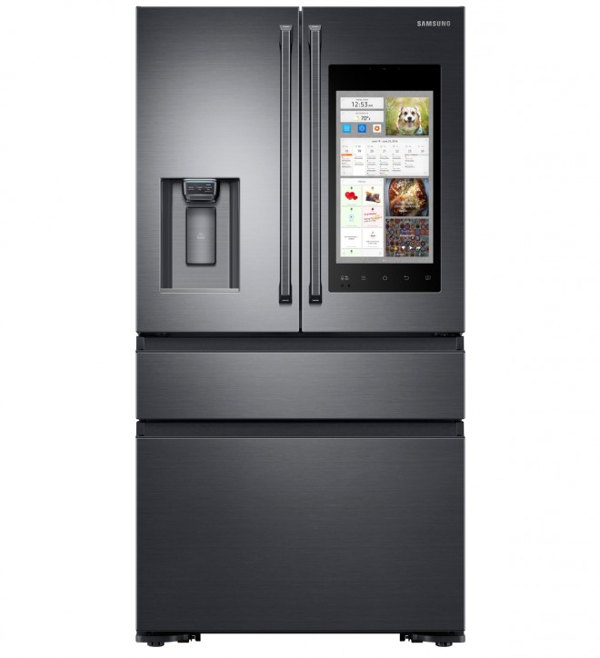 Samsung presenta nuovi frigoriferi 'smart' al CES 2017: Family Hub 2.0