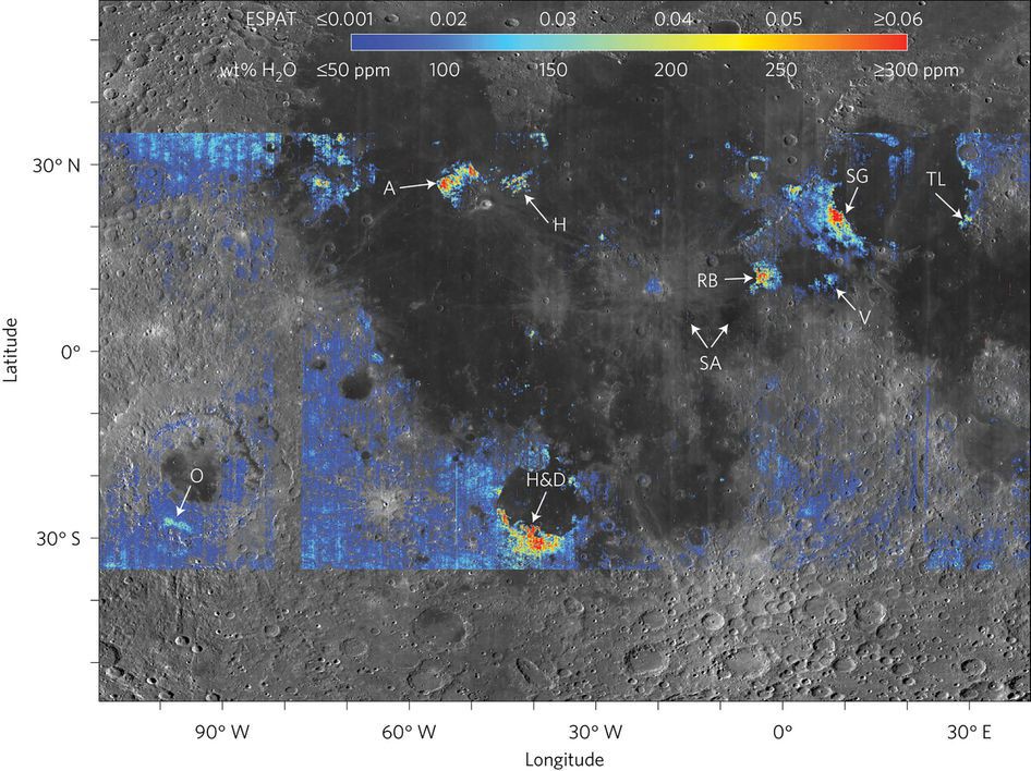 Nuova scoperta: c'è acqua sulla Luna Nuova scoperta: c'è acqua sulla Luna