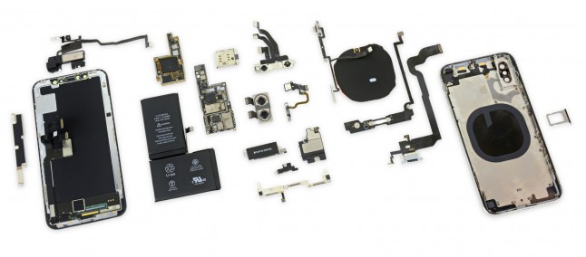 iPhone X ai raggi X: iFixit rivela tante componenti in pochissimo spazio