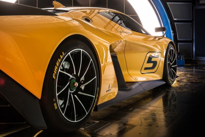Gran Turismo Sport sarà incentrato sul single player. Assenti le microtransazioni Gran Turismo Sport sarà incentrato sul single player. Assenti le microtransazioni